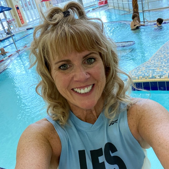 Meet your Posher, Maria - Picture 1 of 1